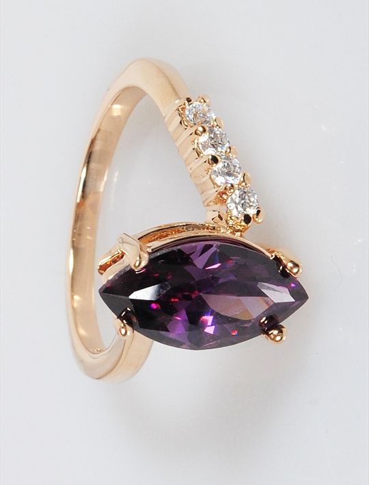 

Кольцо из бижутерного сплава р.  Lotus Jewelry 3023R-27am, аметист/циркон, 3023R-27am