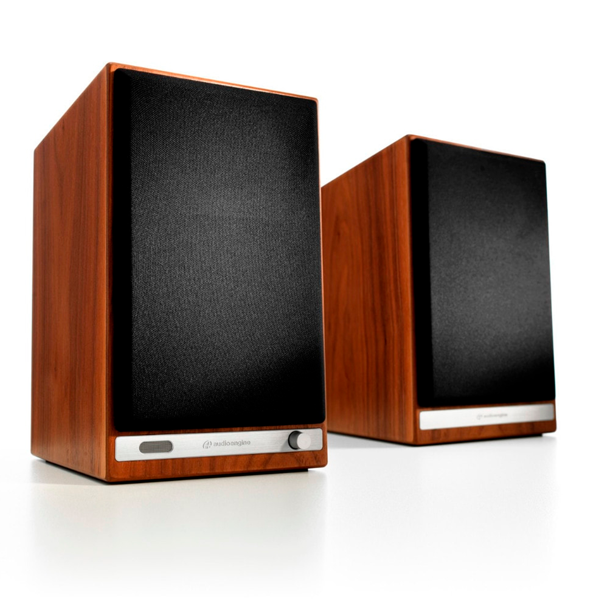 

Акустическая система Audioengine HD6 Walnut, Шпон ореха, HD6-WAL