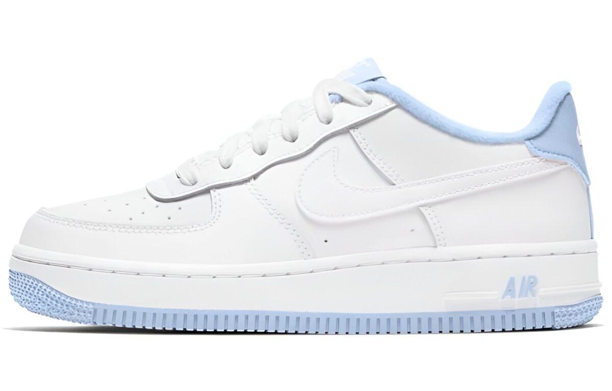 

Кеды унисекс Nike Air Force 1 White Hydrogen Blue' GS белые 35.5 EU, Белый, Air Force 1 White Hydrogen Blue' GS