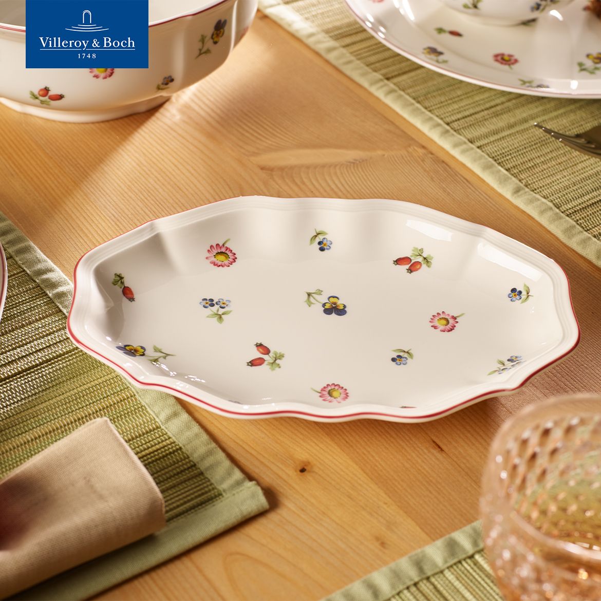 Блюдо селёдочница, 24см, Petite Fleur, Villeroy & Boch, Премиум-Фарфор