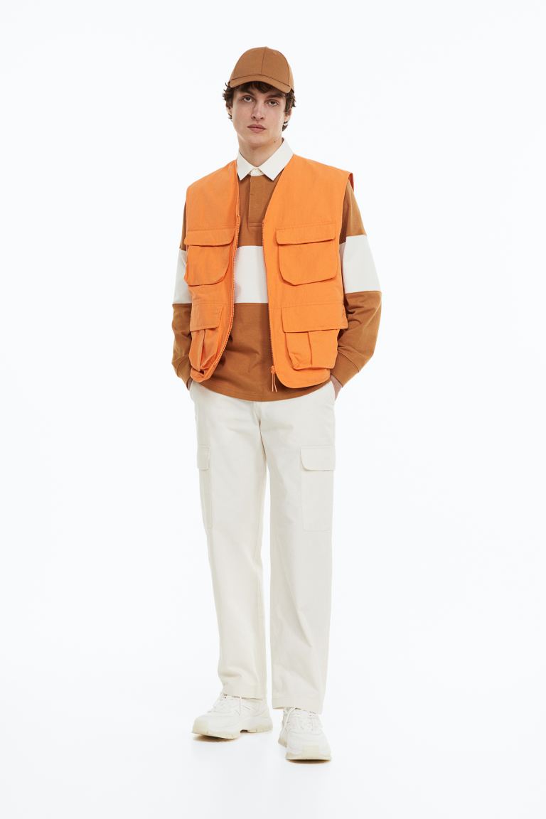 

Брюки мужские H&M 1123341002 белые 40 (доставка из-за рубежа), 1123341002