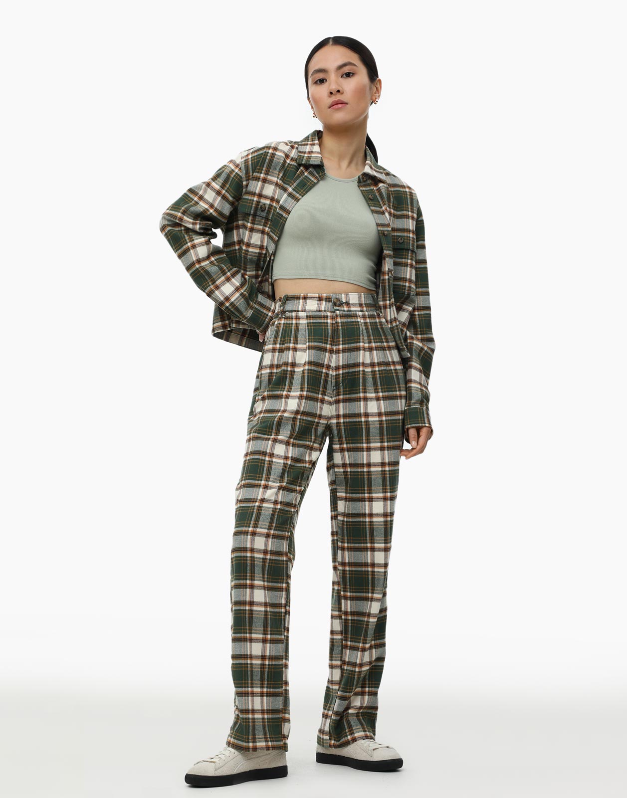 

Брюки женские Gloria Jeans GPT009193 зеленые S/164, Зеленый, GPT009193