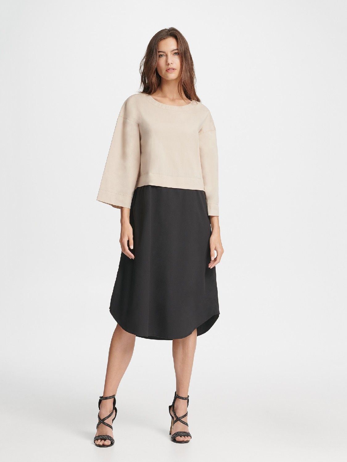 

Повседневное платье женское DKNY P9DB9BOM/SEKS бежевое S, P9DB9BOM