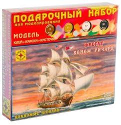 

Модель фрегат Боном Ричард (1:400)