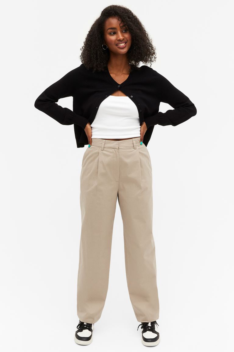 

Брюки женские Monki 1121823002 бежевые 34 (доставка из-за рубежа), Бежевый, 1121823002