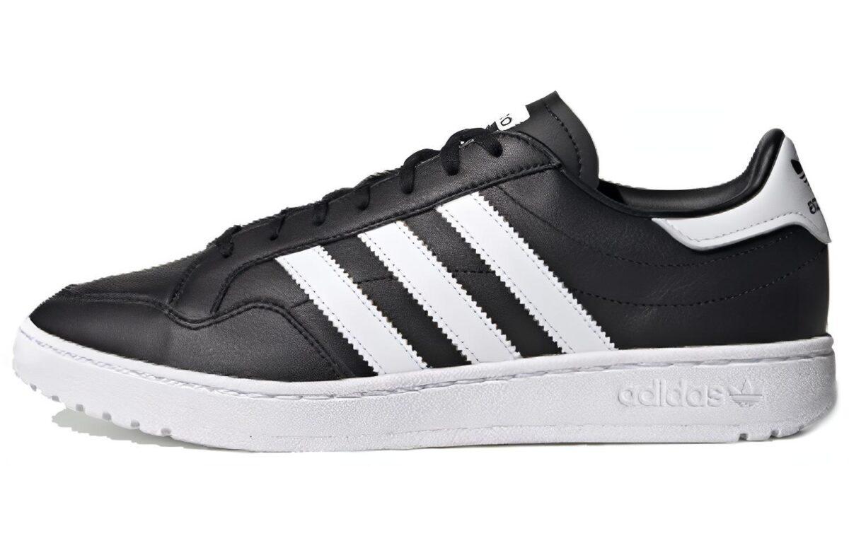 

Кеды унисекс Adidas Team Court черные 35 EU, Черный, Team Court