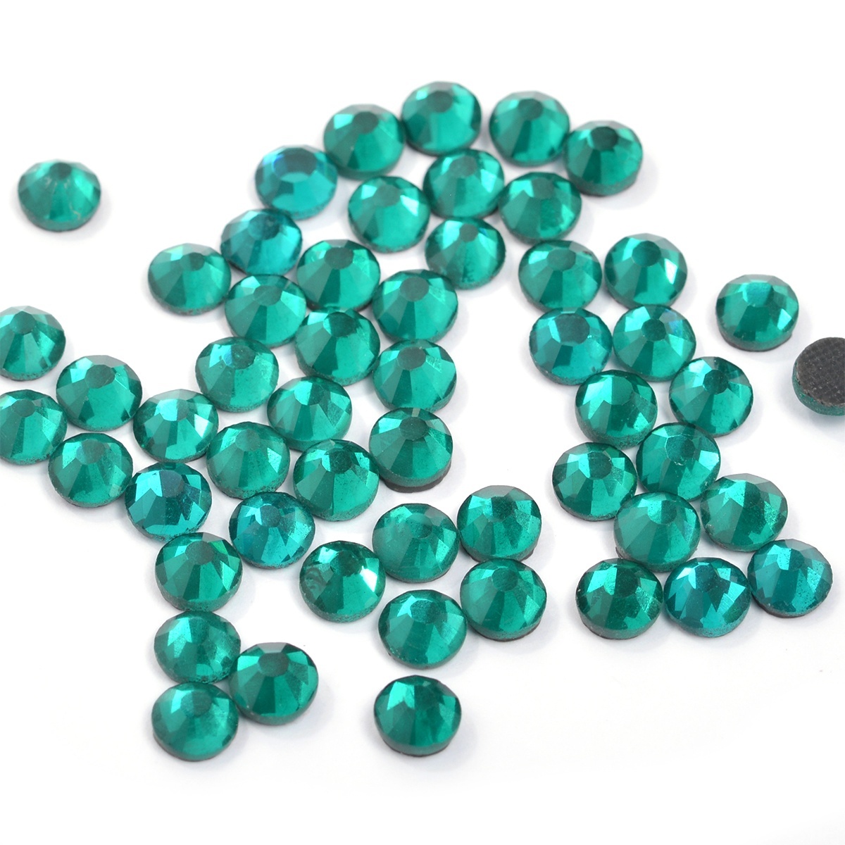 

IDEAL SS-16, (3,8-4,0 мм), Blue Zircon, 1440 шт, Бирюза