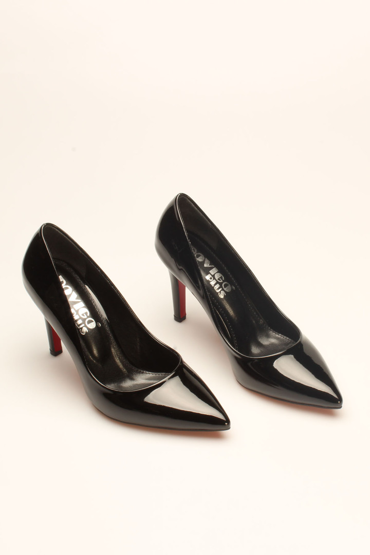 

Туфли женские ROVIGO 111.00000900.11.621 черные 37 EU (доставка из-за рубежа), 111.00000900.11.621