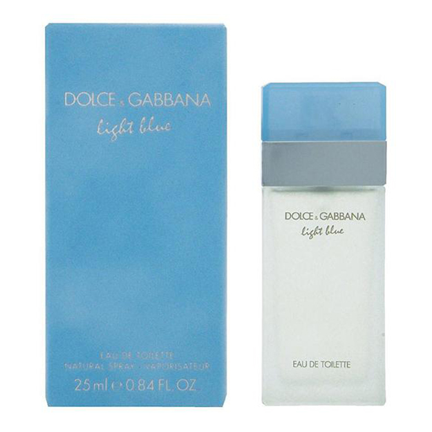 Light blue eau. Dolce Gabbana Light Blue pour femme.