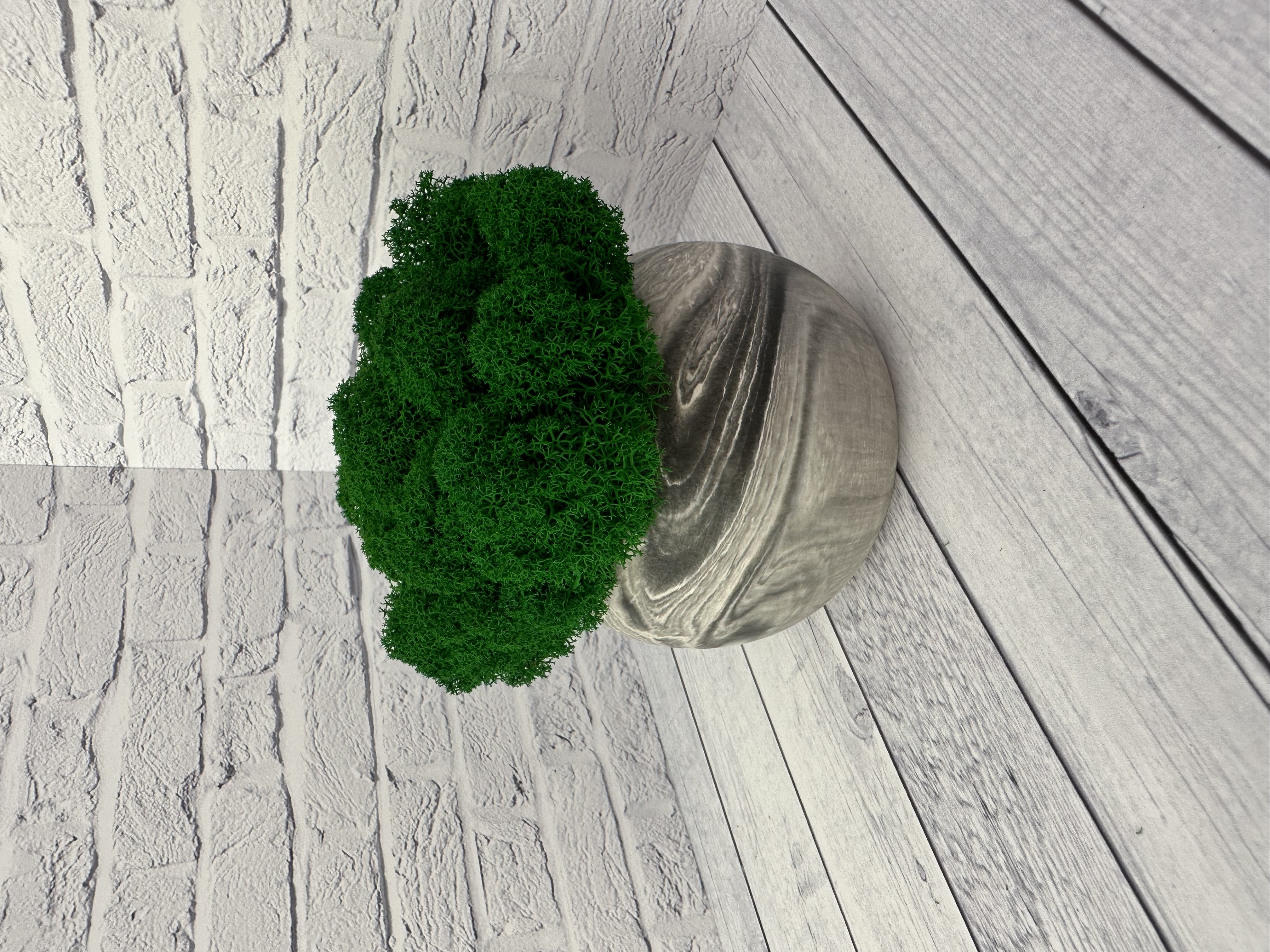 Кашпо с мхом AROMA FIRE мраморно серое круглое