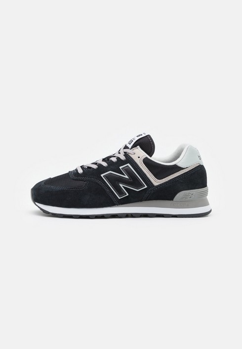 

Кроссовки мужские New Balance 574 Unisex черные 45 EU (доставка из-за рубежа), Черный, 574 Unisex