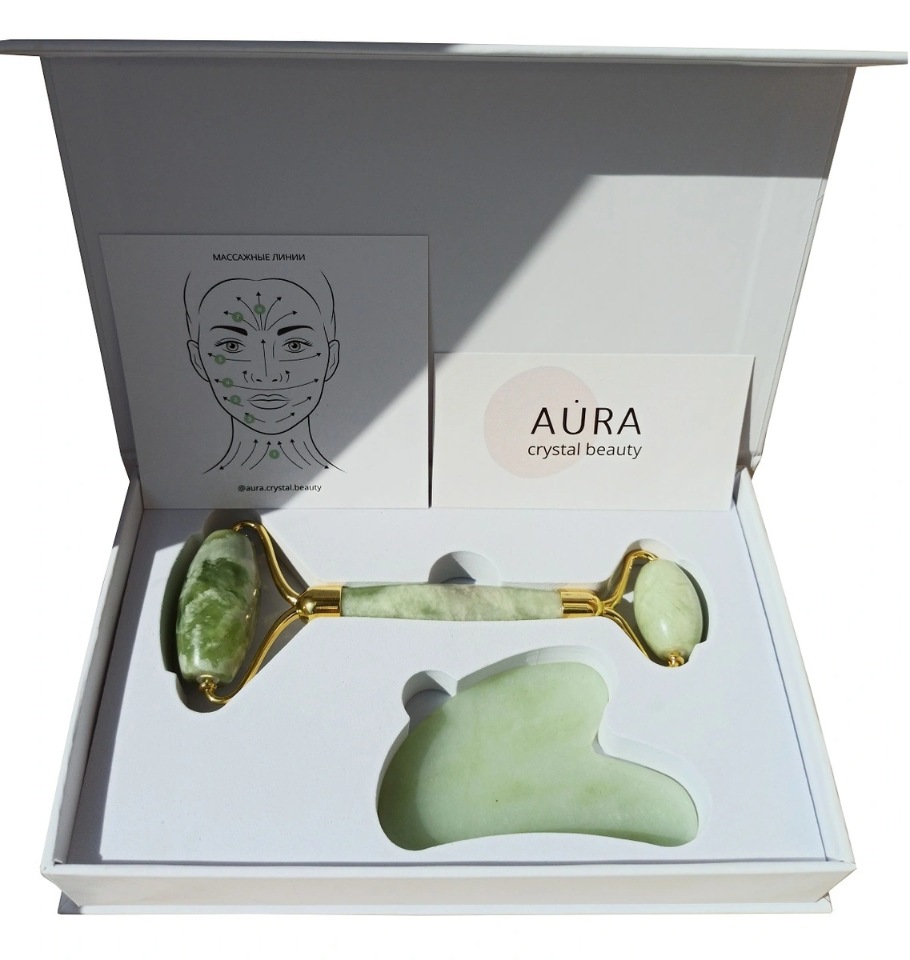 фото Премиум набор aura.crystal.beauty "роллер + скребок гуаша" jade (нефрит)