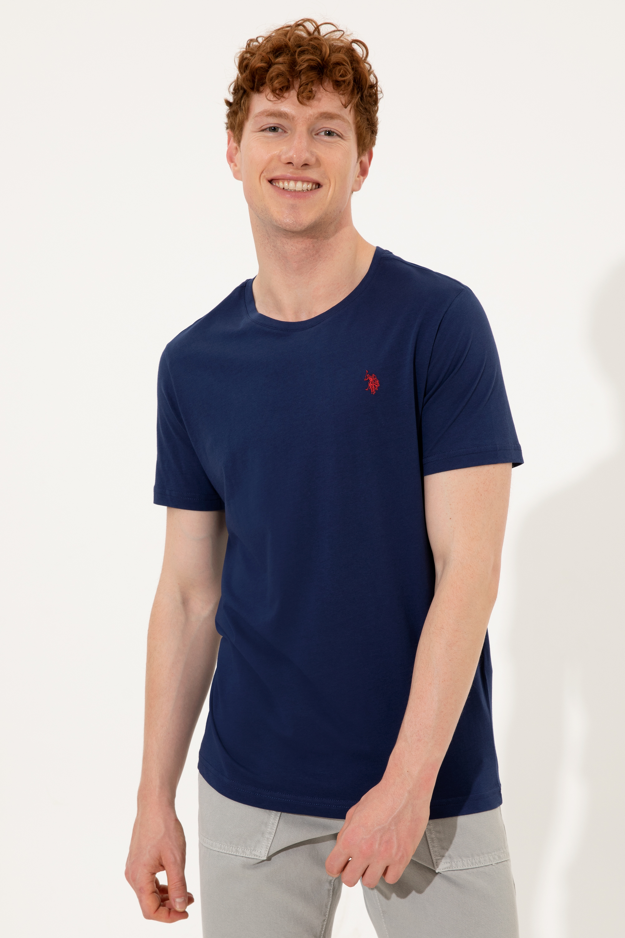 

Футболка мужская U.S. POLO Assn. G081SZ0110TS01IY022 синяя L, G081SZ0110TS01IY022