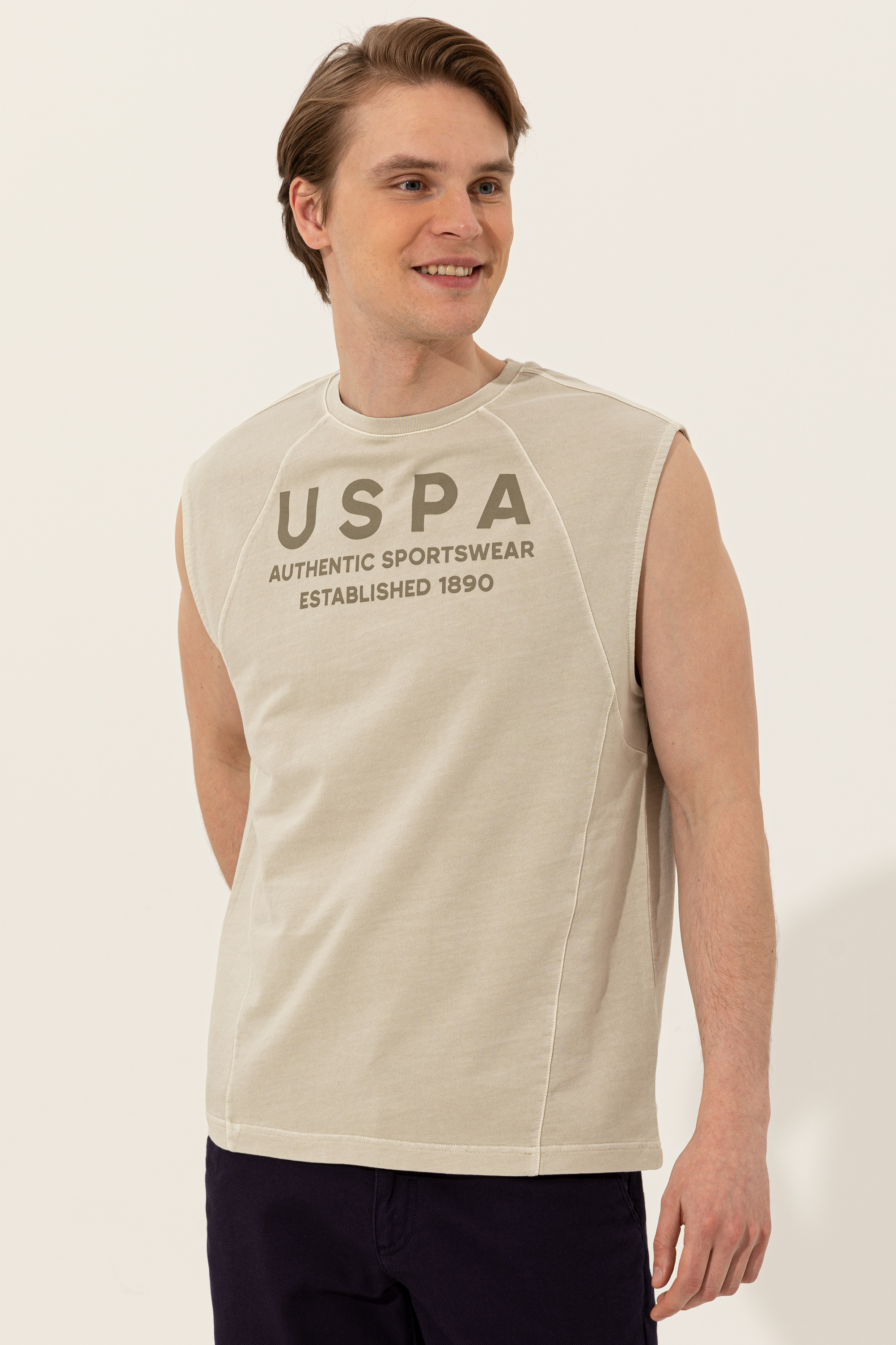

Майка мужская U.S. POLO Assn. G081SZ0110LINGE белая S, Белый, G081SZ0110LINGE