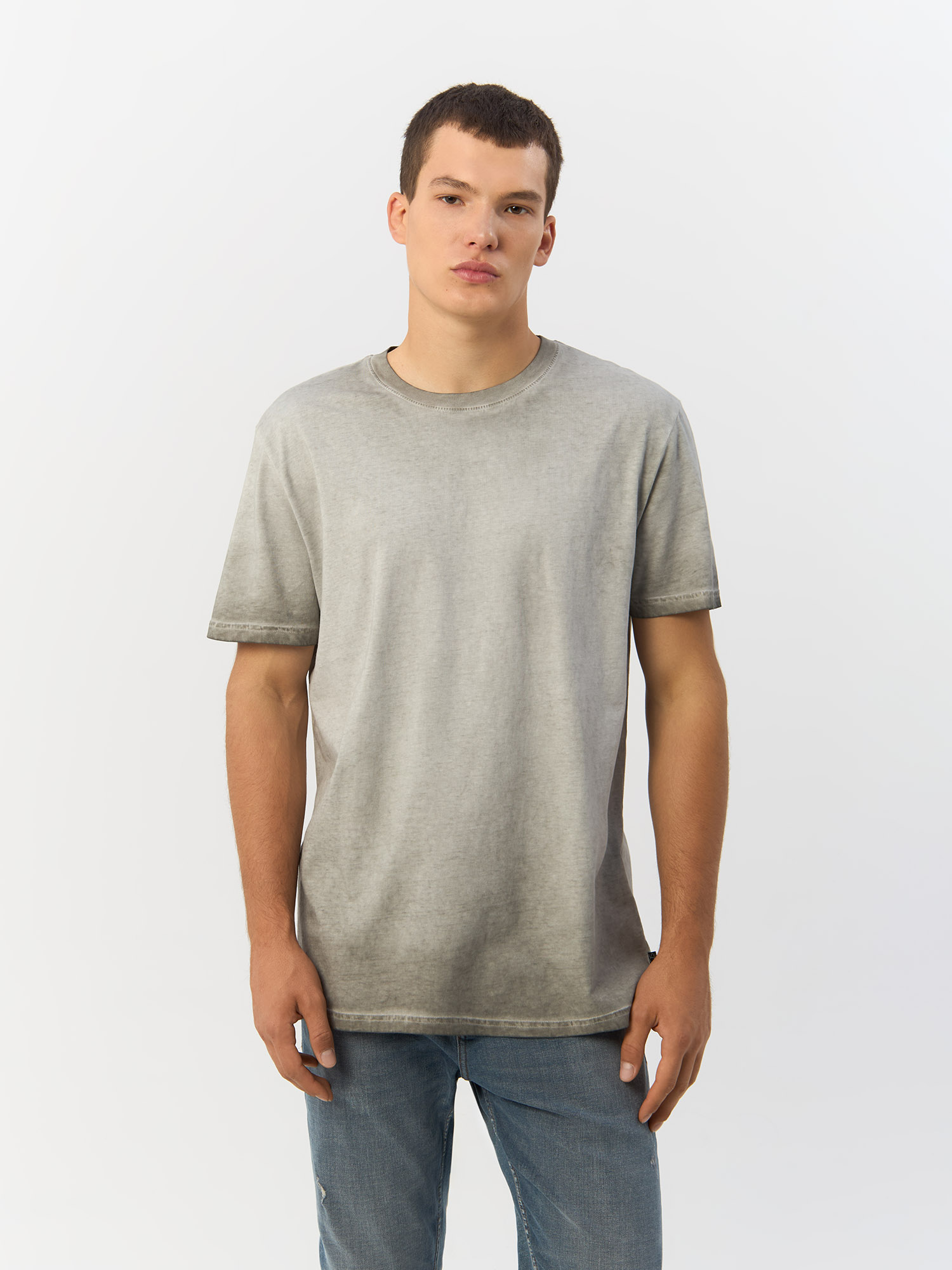 

Футболка мужская QS by s.Oliver 2141047/7380 серая XXL, Серый, 2141047