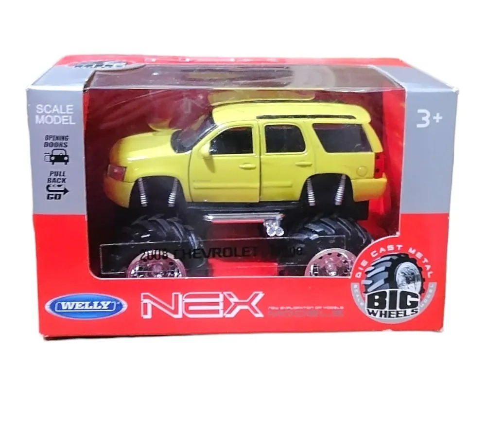

Машинка WELLY Chevrolet Tahoe Big Wheel 1:34 47002GW