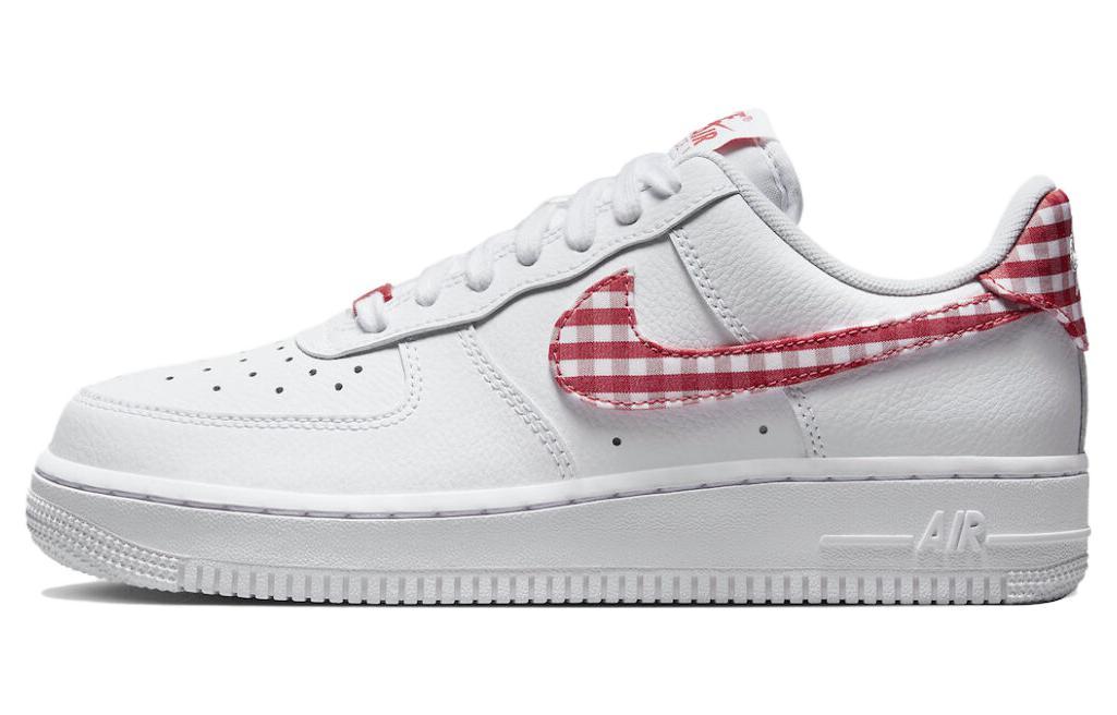 

Кеды унисекс Nike Air Force 1 Low Red Gingham белые 38 EU, Белый, Air Force 1 Low Red Gingham