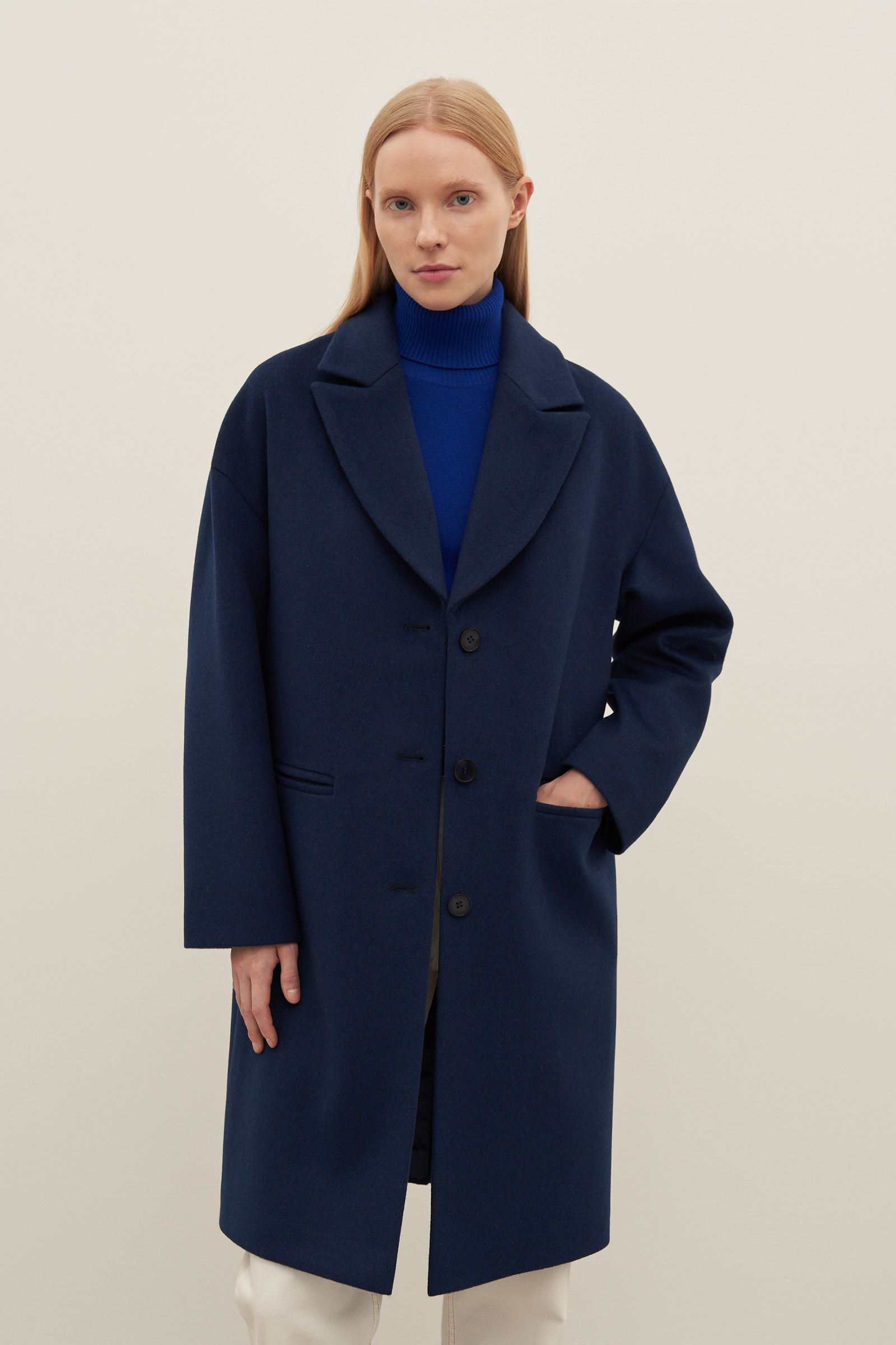 Пальто женское Finn Flare FAC11064 синее L