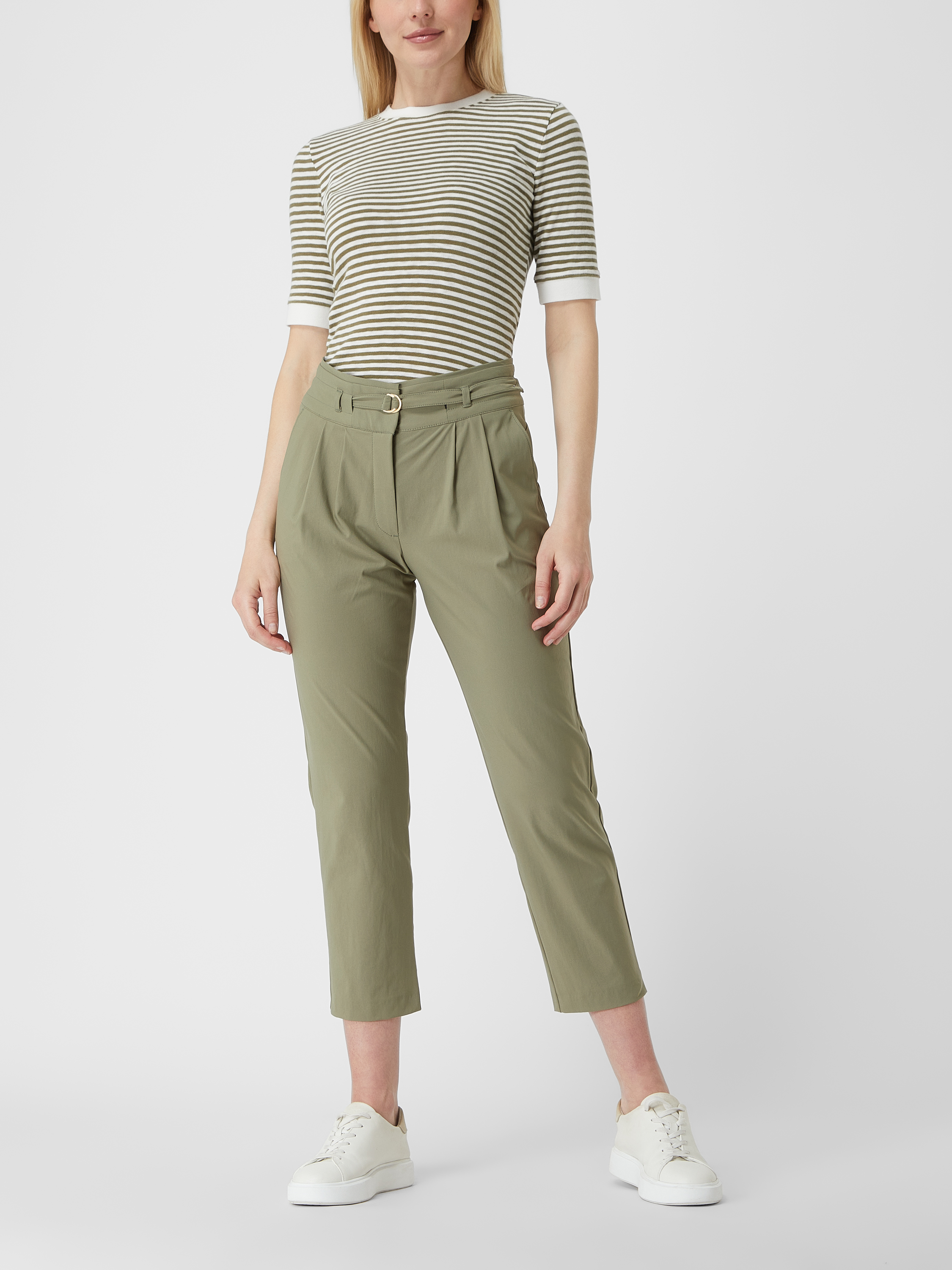 

Бриджи женские Betty & Co 1598939 хаки 44 EU доставка из-за рубежа, 1598939