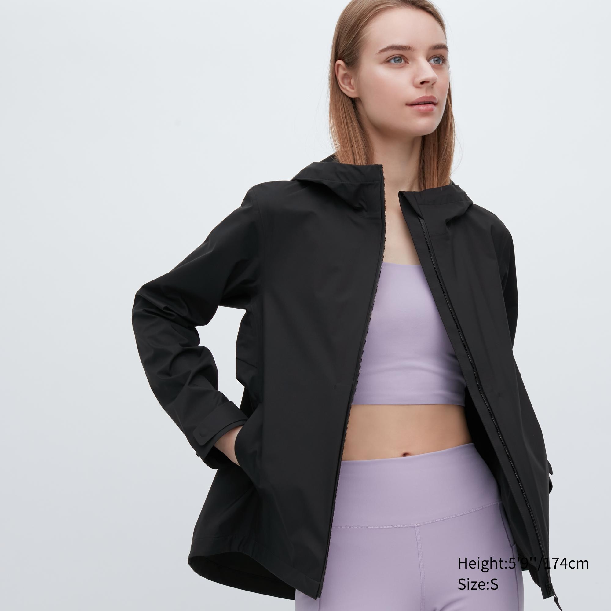

Ветровка женская UNIQLO 456084COL09 черная M (доставка из-за рубежа), Черный, 456084COL09