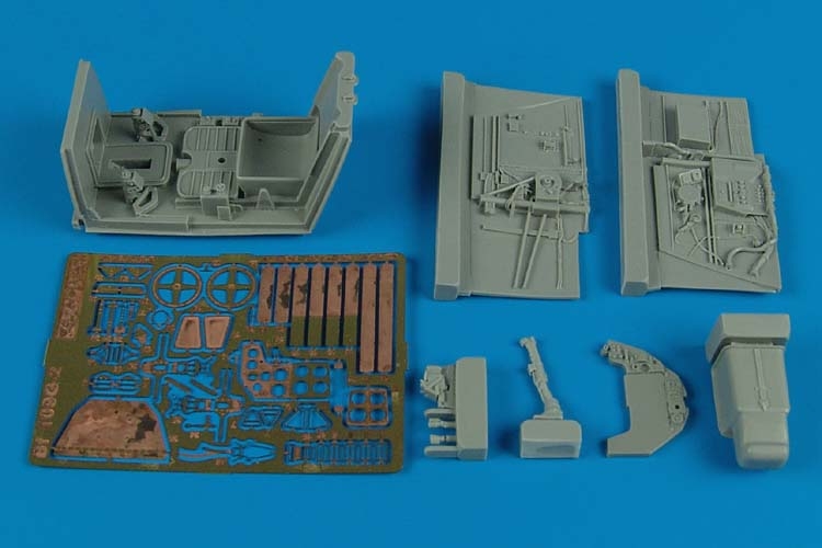 

Набор дополнений Aires 1/32 Bf 109G-2 cockpit set 2142