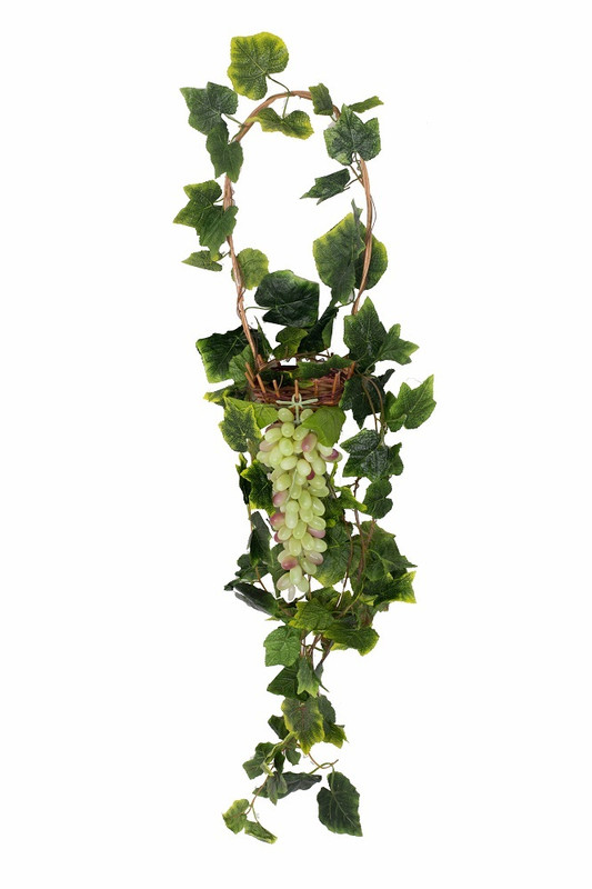 фото Искусственная композиция фруктовая корзина с большой зеленой гроздью винограда/ holodilova
