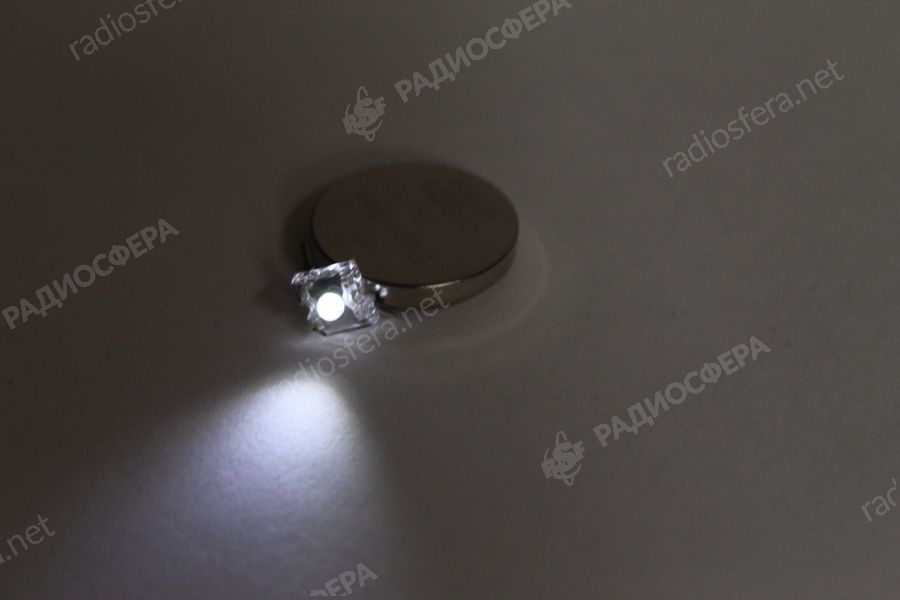

Светодиод КВАДР 20mA белый ПИРАНЬЯ 4PIN