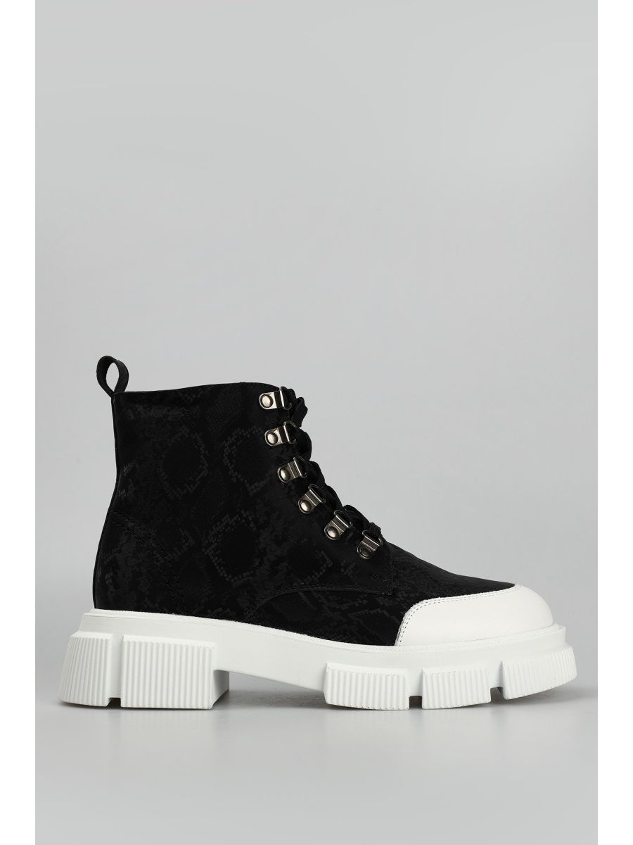 Ботинки женские Marc Cony 2731818BC черные 40 RU