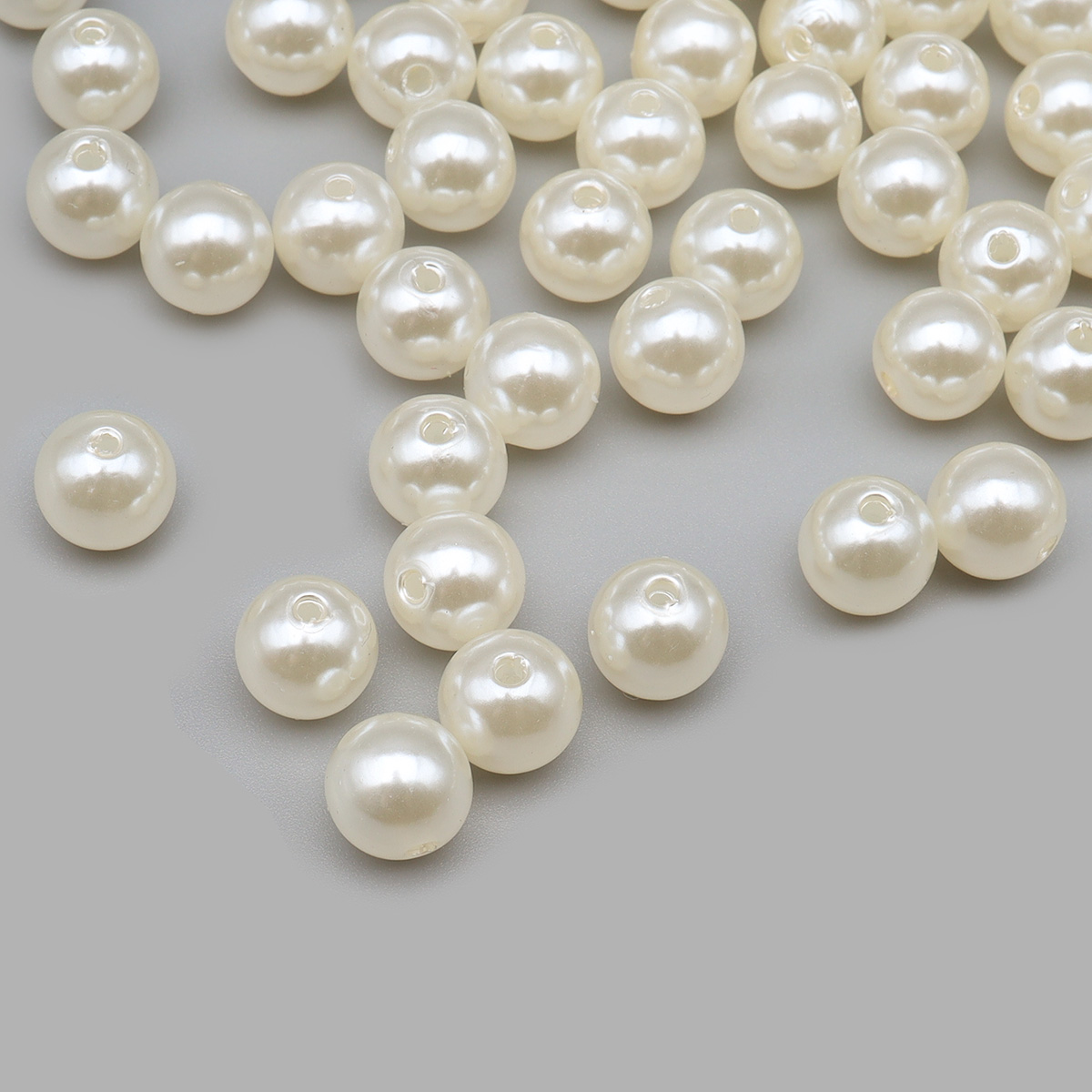 

Бусины пластиковые, жемчуг, цветные, круглые, 10мм 50гр Astra&Craft 003 NL телесный 1 упак, Белый