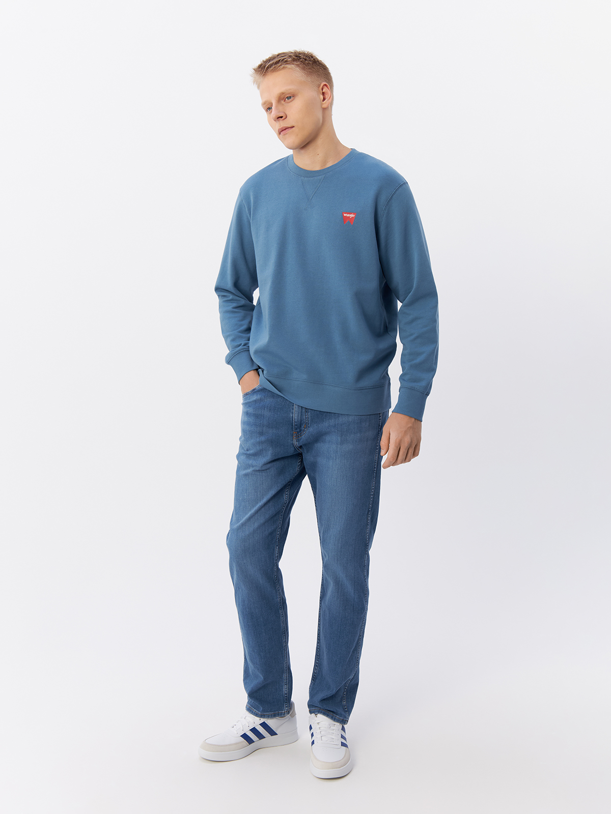 

Джинсы мужские Wrangler 112339318 синие 31/32, Синий, 112339318