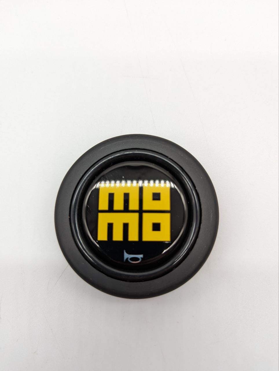 Кнопка сигнала 359-M7 для гоночного руля MOMO