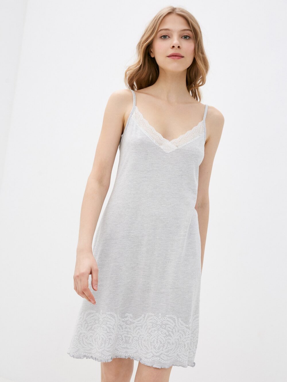 

Ночная сорочка женская DESEO 2.1.1.21.05.54.00222/006759 бежевая 40 RU, 2.1.1.21.05.54.00222/006759