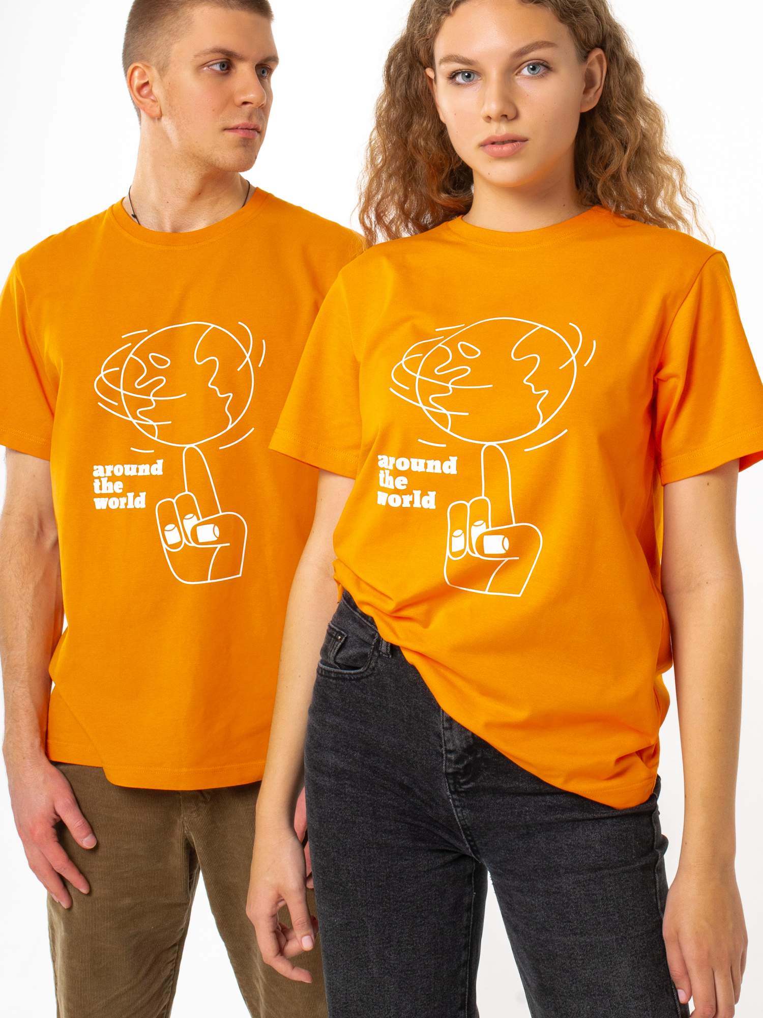 Футболка унисекс Double Double Around the world оранжевая 46-54 RU