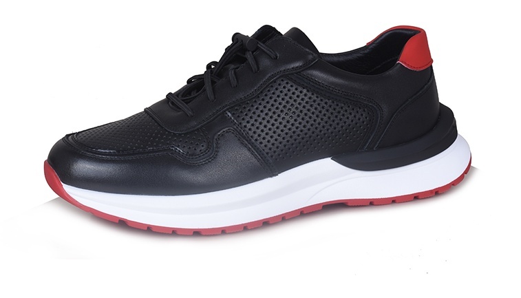 

Кроссовки мужские Pierre Cardin 225173 черные 43 RU, Черный, 225173