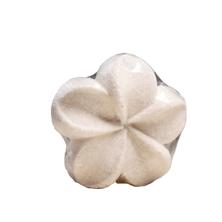 Шипучая бомбочка Лилия с ароматом ванили, белая 4760610