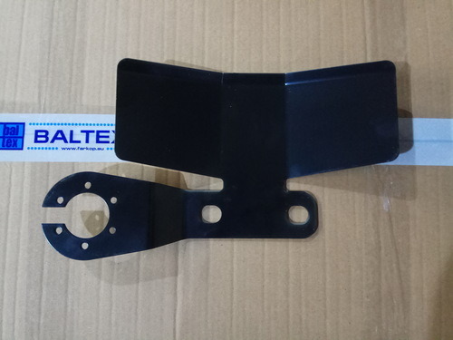 

Защита от повреждения бампера с подрозетником под шар тип F,s=3mm, 000003P