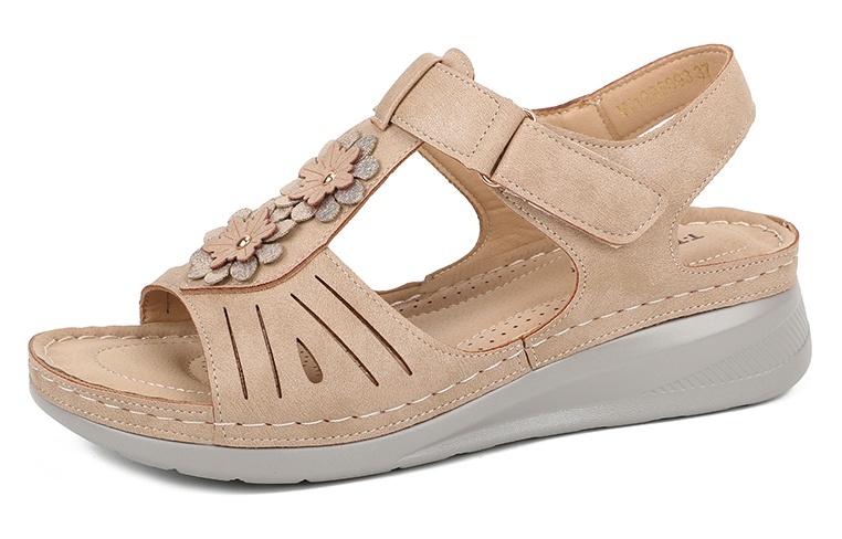 

Босоножки женские T.Taccardi 225246 бежевые 40 RU, Бежевый, 225246