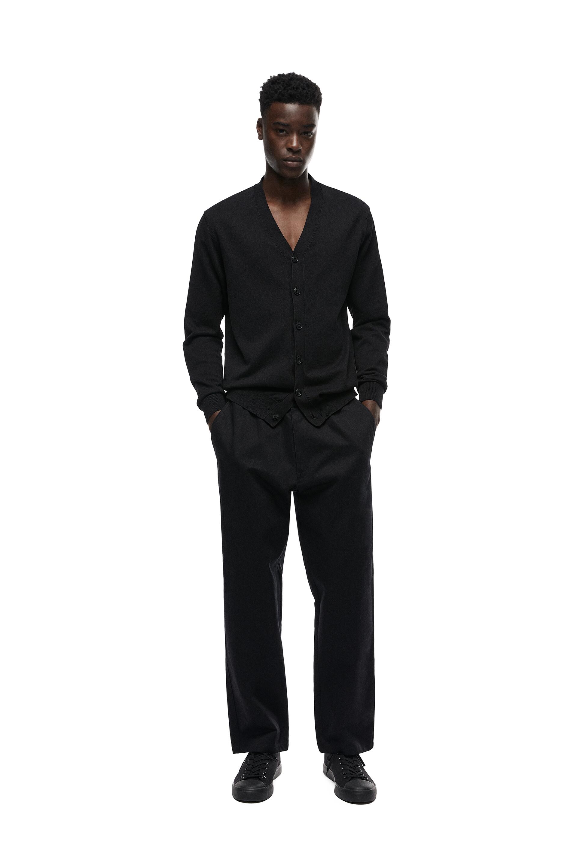 

Брюки мужские ZARA 06861408 черные M (доставка из-за рубежа), Черный, 06861408