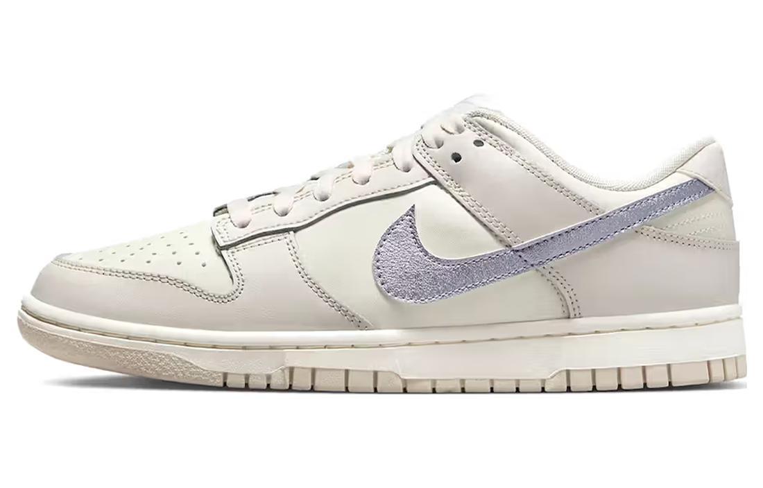 

Кеды унисекс Nike Dunk Low Metallic Purple бежевые 42 EU, Бежевый, Dunk Low Metallic Purple