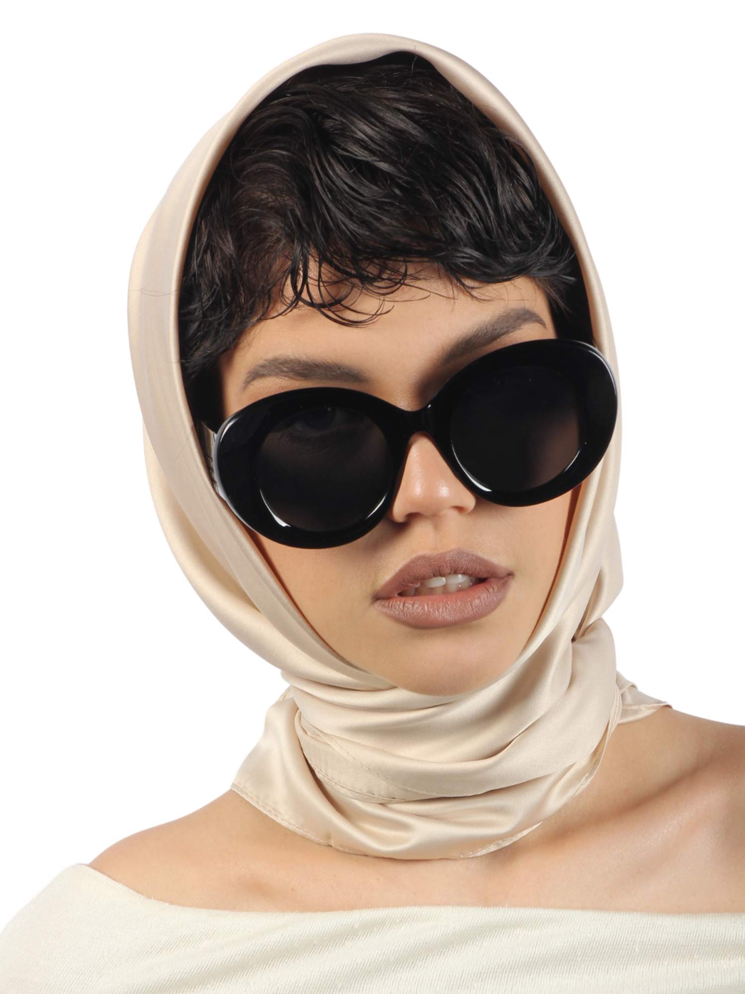Солнцезащитные очки женские Pretty Mania ANG519, черные