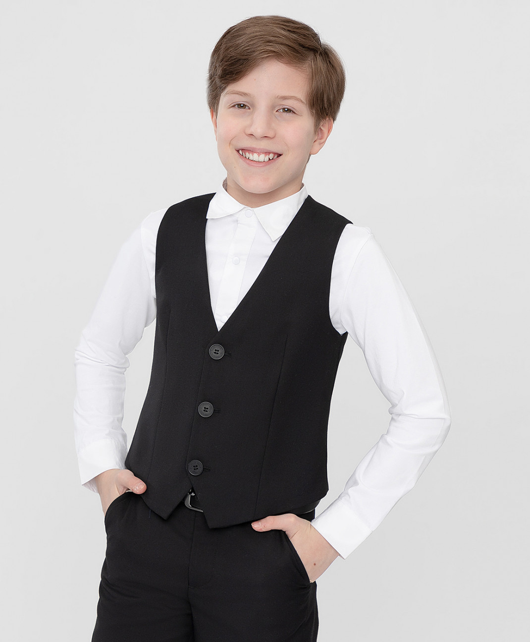 

Жилет детский Button Blue 222BBBS4701, черный, 140, 222BBBS4701