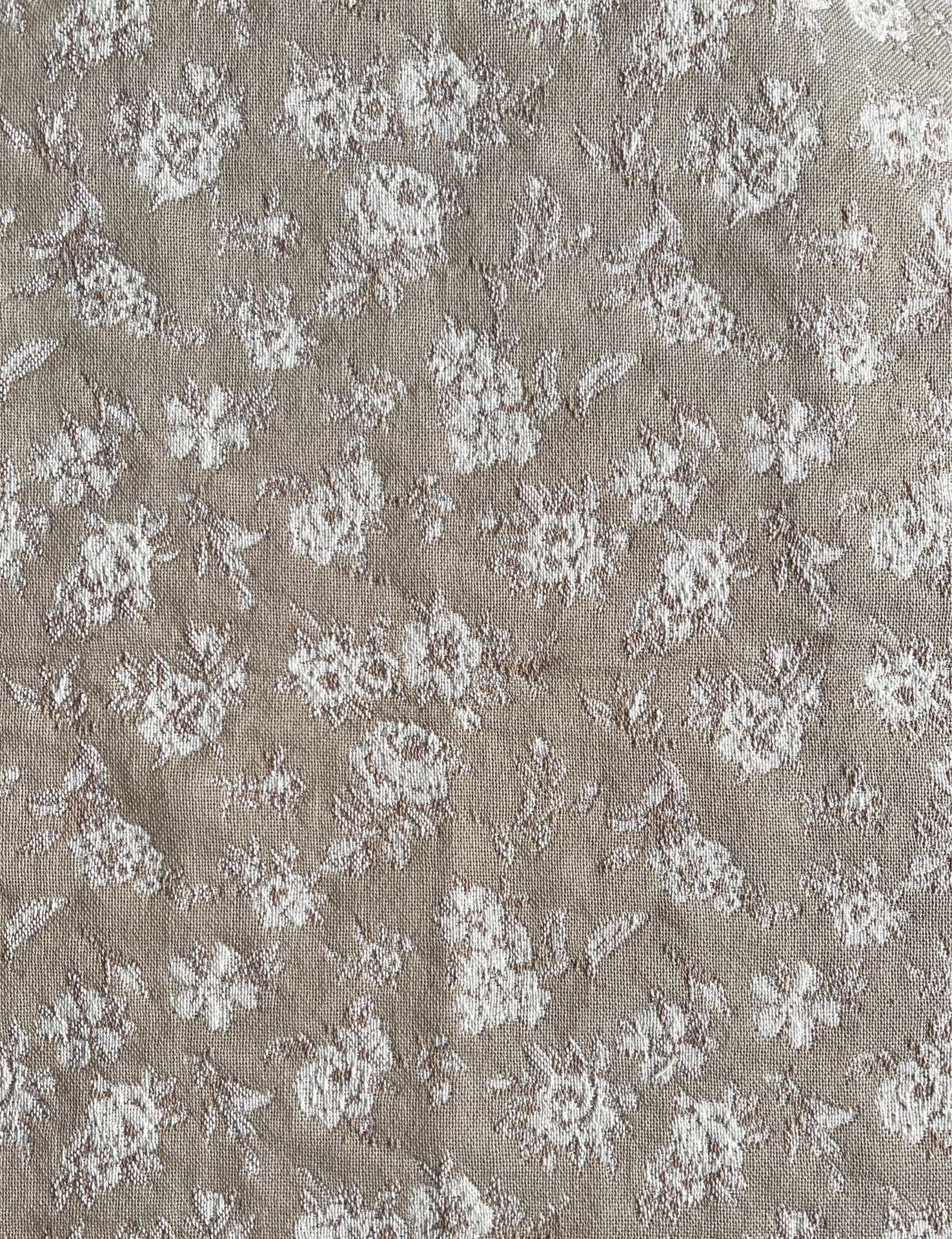 Ткань GD-J820201 интерьерная двусторонняя жаккард Бежевая Роза Прованса на отрез