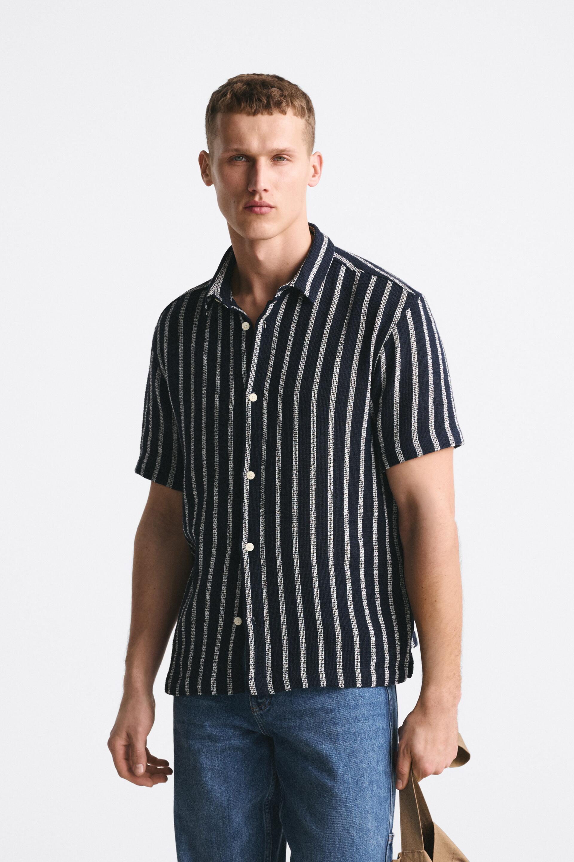

Рубашка мужская ZARA 04260012 синяя M (доставка из-за рубежа), 04260012