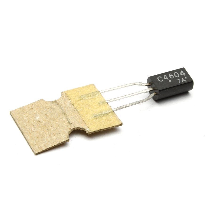 

Транзистор 2SC4604