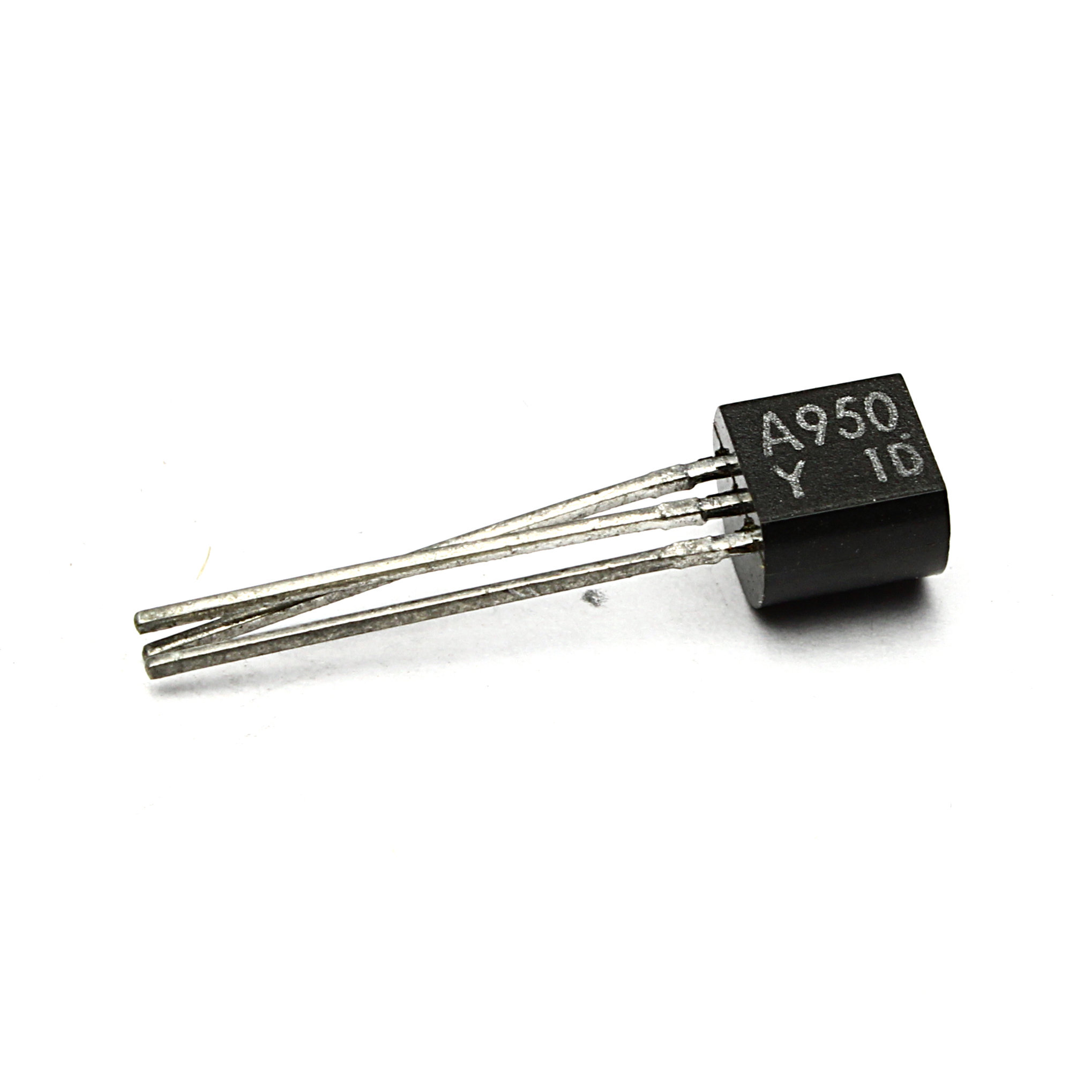 

Транзистор 2SA950