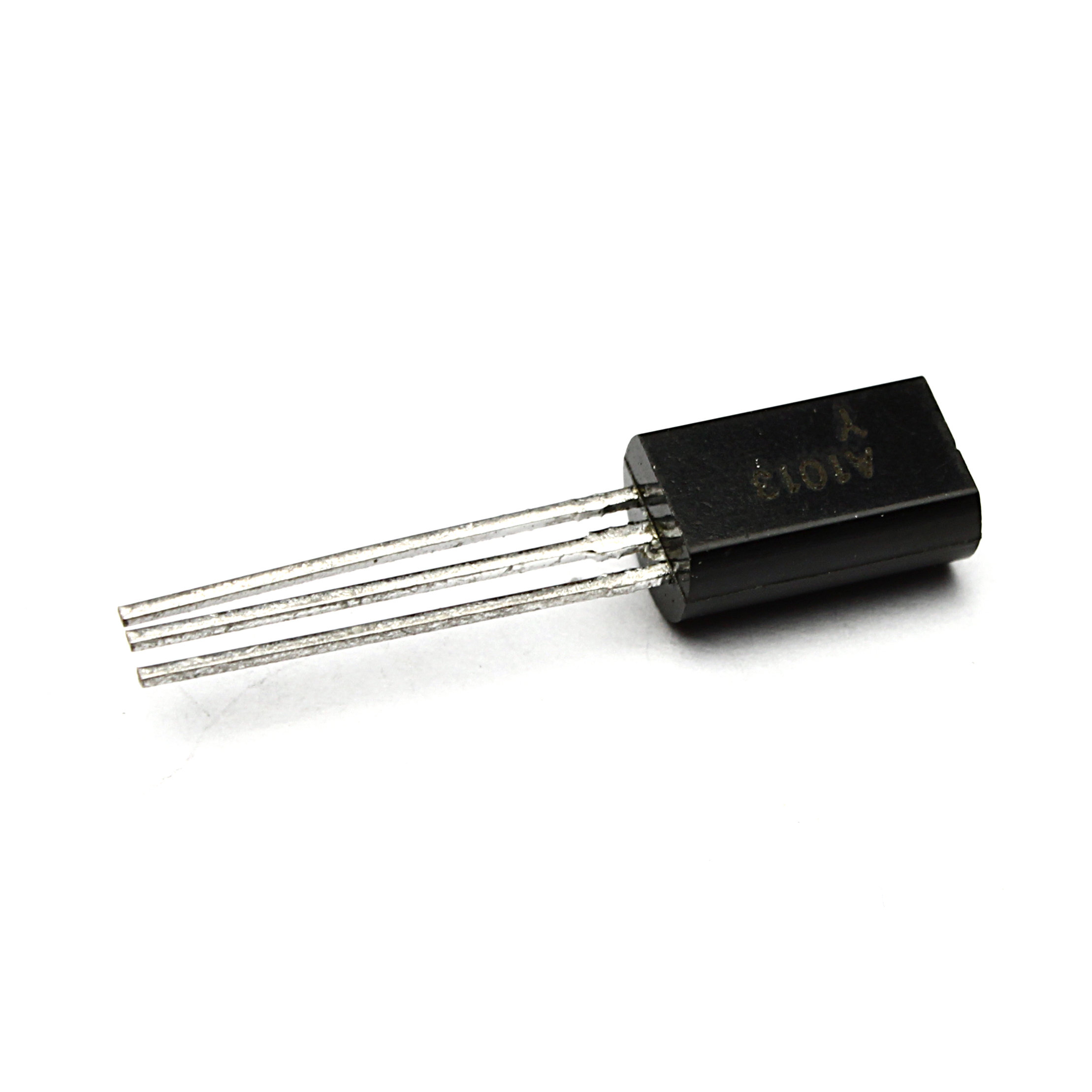 

Транзистор 2SA1013Y