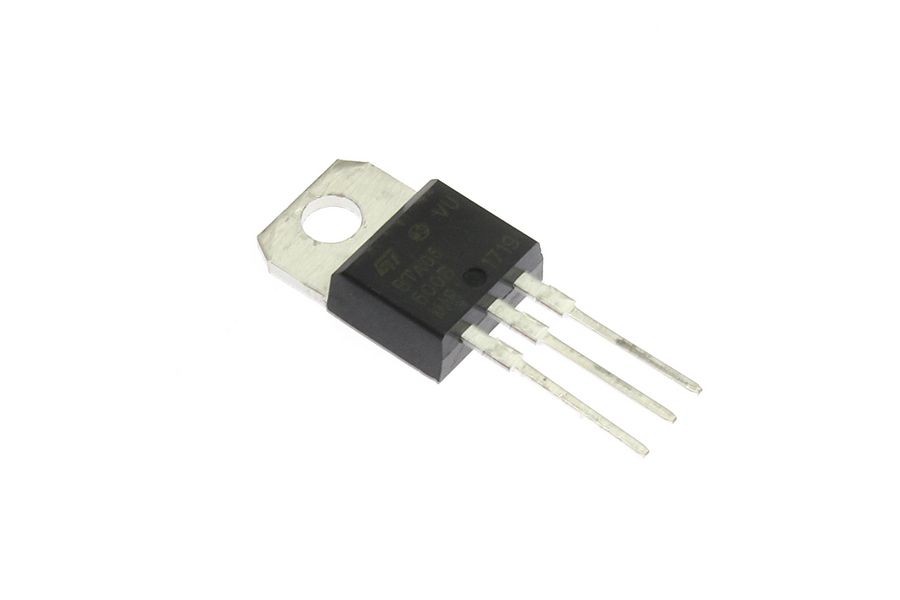 

Симистор BTA06-600B