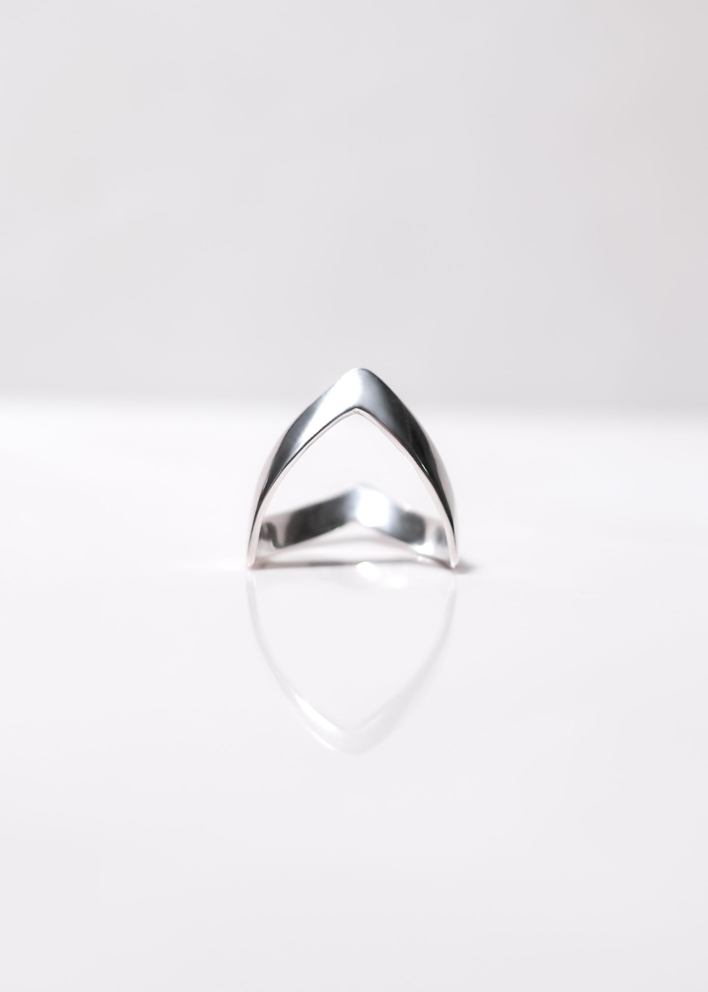 

Кольцо из серебра р. , BOHOANN 128525006з, 128525006з