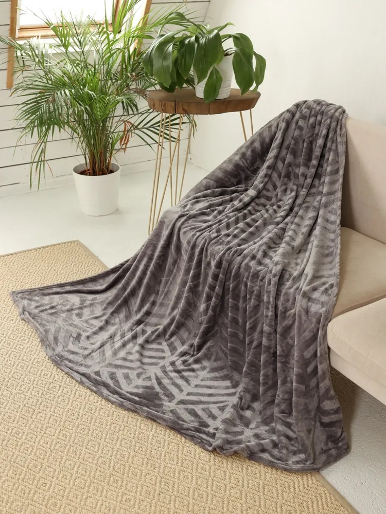 

Плед флисовый 150х200 "Ромбик" серый Royal Home Textile