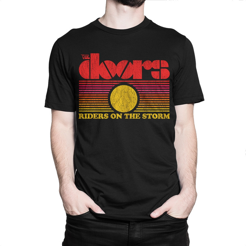 

Футболка мужская Dream Shirts The Doors - Riders On The Storm черная XS, Черный, The Doors - Riders On The Storm